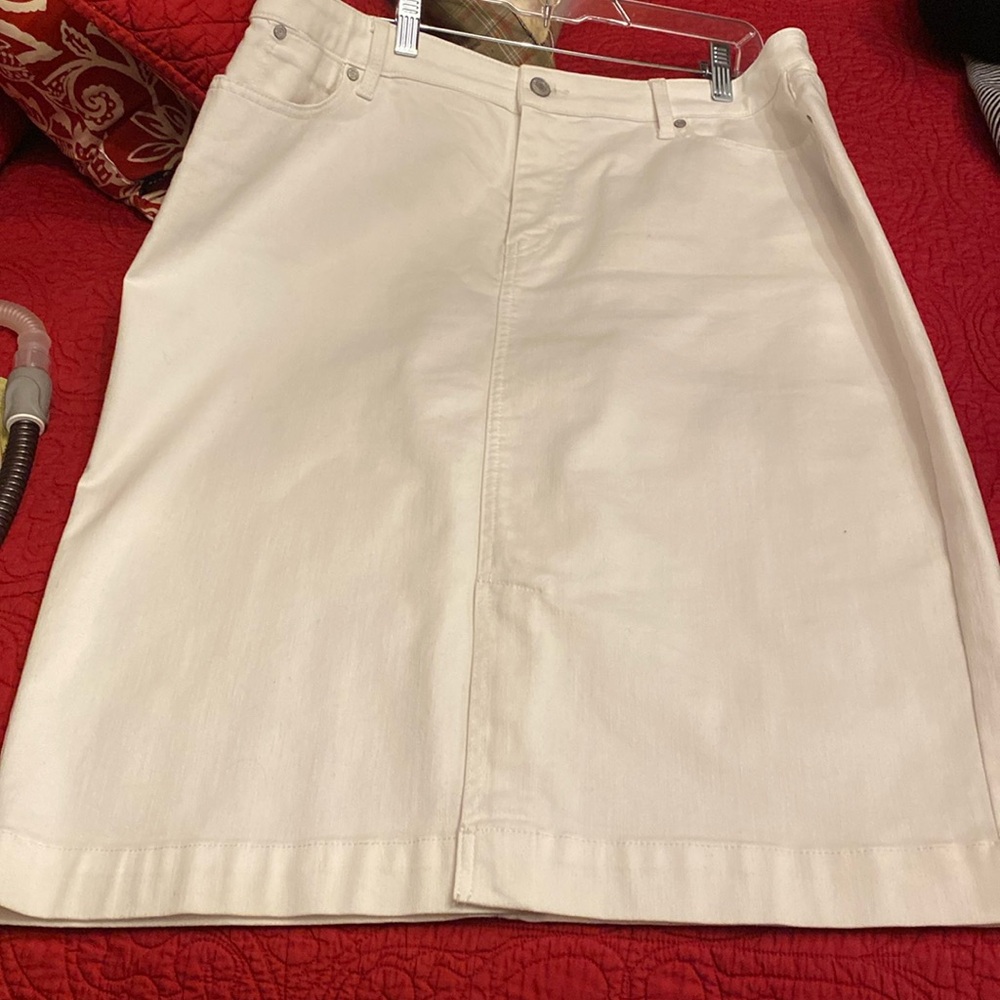White Denim Skirt Talbots Size 14 Like New